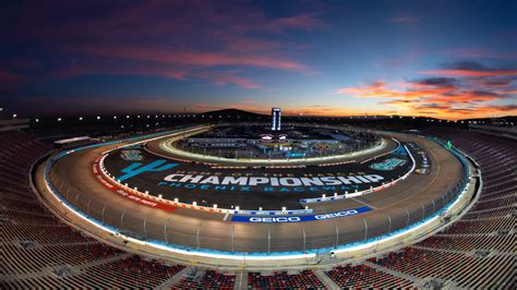 phoenix results nascar.